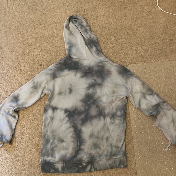 American Eagle Outfitters Gray Tie Dye Sweatshirt - Picture 2 of 2